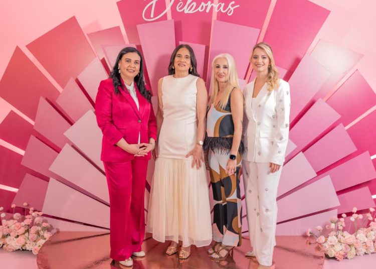 Más de 1,300 mujeres se congregan en Santo Domingo para el XXI Congreso “Déboras 2025”