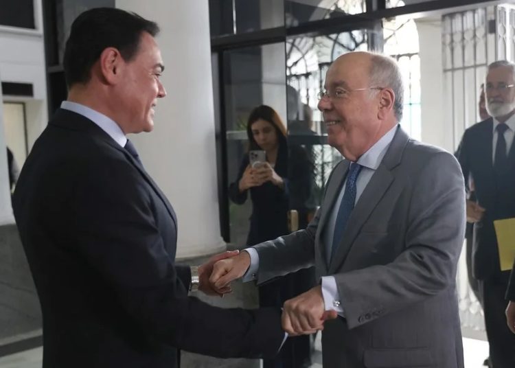 Paraguay da por cerrado el caso de espionaje tras recibir informe confidencial de Brasil