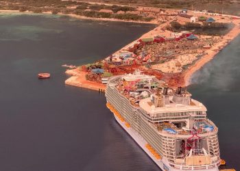Gobierno proyecta que Pedernales recibirá más de 300,000 cruceristas en 2026