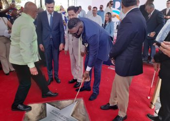 David Ortiz recibe su estrella en el Boulevar de la Churchill