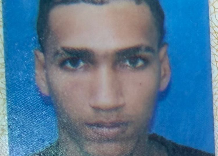 Familiares exigen justicia tras muerte de joven de 18 años en incidente por deuda en Vista del Valle en SFM