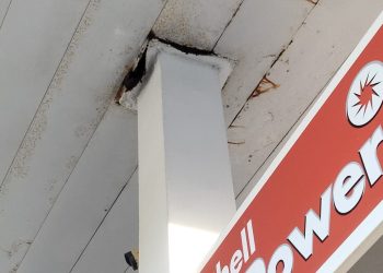 Estación Shell en Arroyo Barril presenta deterioro alarmante que amenaza la seguridad ciudadana
