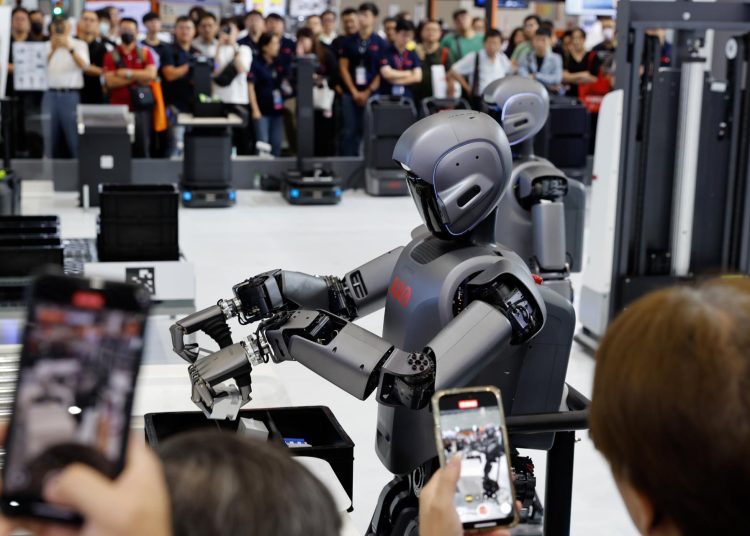 El ‘boom’ de la IA expandirá el PIB taiwanés casi el 6 % en 2025, según centro de estudios