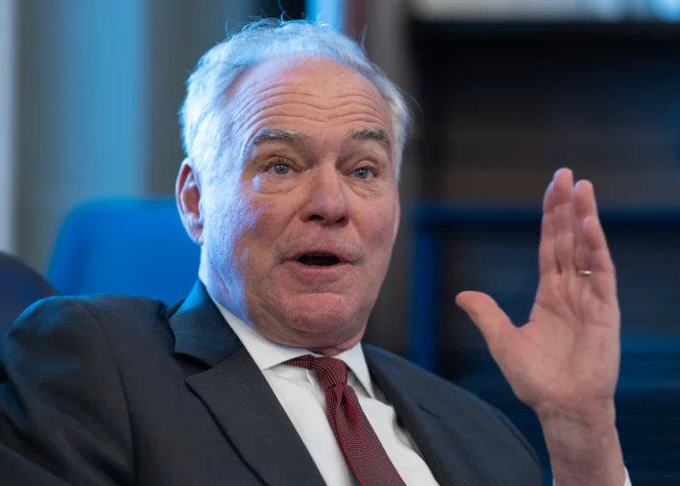 Legisladores apoyan revisiones del Congreso sobre ataques de EEUU a barcos en el Caribe