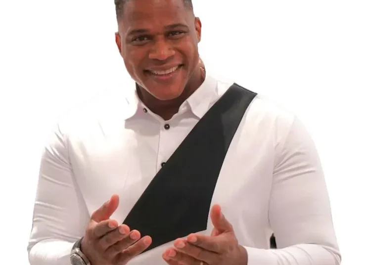 Jandy Ventura “El Legado” llevó la Navidad a La Casa de Alofoke 2