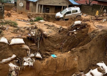 Al menos doce mineros mueren en un deslizamiento de tierra en una mina del este de la RDC