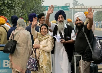 Pakistán arresta a más de 7.700 afganos en una semana de tensiones con Kabul