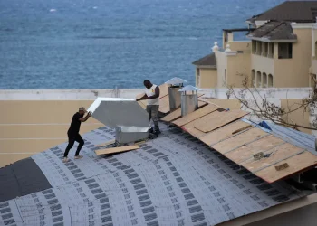 El turismo en Jamaica lucha por recuperarse de la destrucción del huracán Melissa