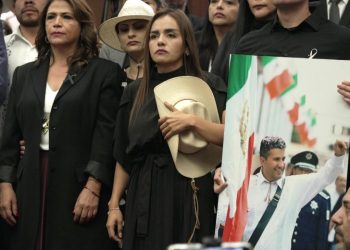 Fiscalía de México identifica a menor de 17 años como autor material del asesinato de alcalde