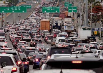 Parque vehicular de RD crece más que la población y la actividad económica