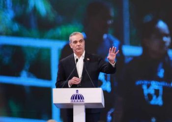 Abinader irá a reunión mundial de semiconductores en EE.UU.