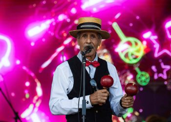 Venezolanos defienden la paz y la identidad con un concierto en Caracas