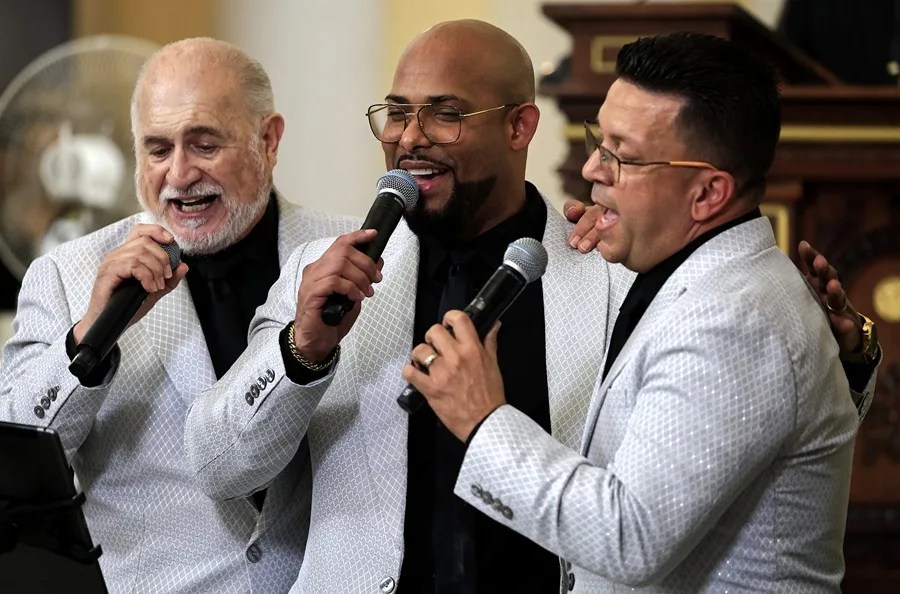 Puerto Rico despide con emoción y música a Rafael Ithier, fundador de El Gran Combo