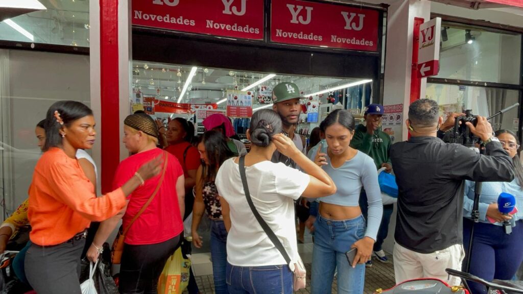 Comercio del Centro repunta por compras navideñas - Noticias de hoy en República Dominicana | De Último Minuto