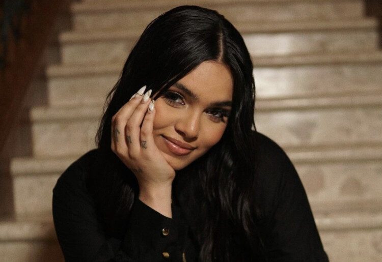 La Ross María inicia una nueva vida en Cristo tras ser bautizada por el pastor Marcos Yaroide