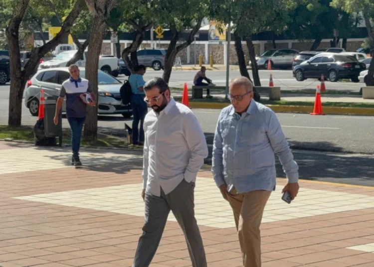 Arrestan a Rafael Martínez tras entregarse en Procuraduría por caso SeNaSa