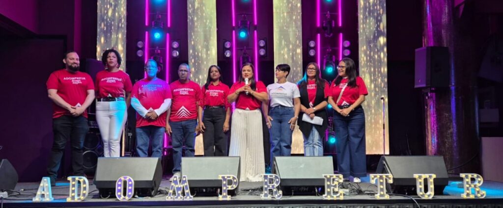 Adompretur celebra la navidad con una velada especial para sus miembros y destaca los logros alcanzados en 2025 - Noticias de hoy en República Dominicana | De Último Minuto