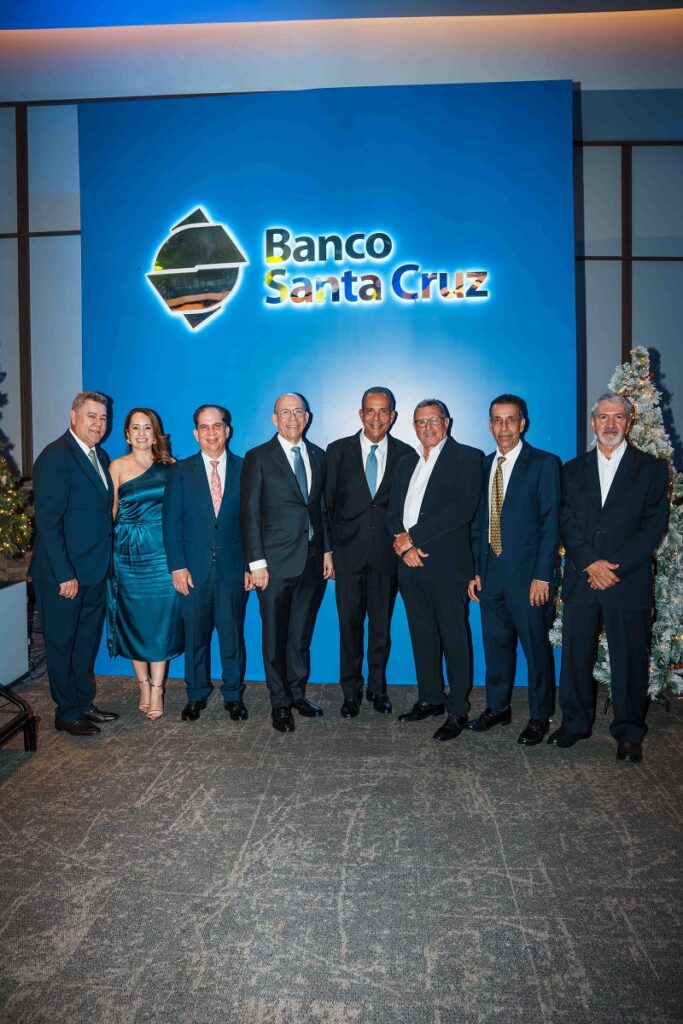 Banco Santa Cruz destaca su trayectoria y desempeño institucional en su tradicional encuentro navideño | 3 | Banco Santa Cruz destaca su trayectoria y desempeño institucional en su tradicional encuentro navideño - Noticias de hoy en República Dominicana | De Último Minuto