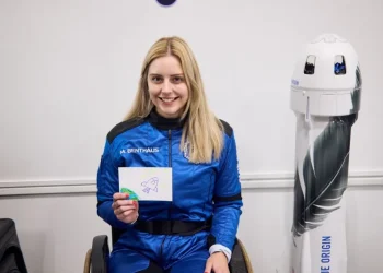 Blue Origin hace historia al enviar al espacio a una persona en silla de ruedas