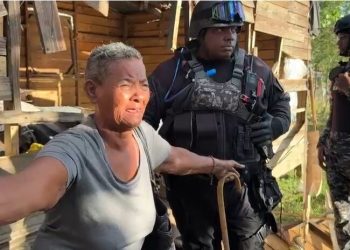 Desalmados destruyen y saquean humilde vivienda de anciana en SFM