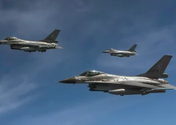Un F-16 intercepta un avión cerca de la residencia de Trump en Florida