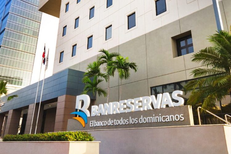 Banreservas se consagra con la mayor cantidad de premios internacionales en 2025