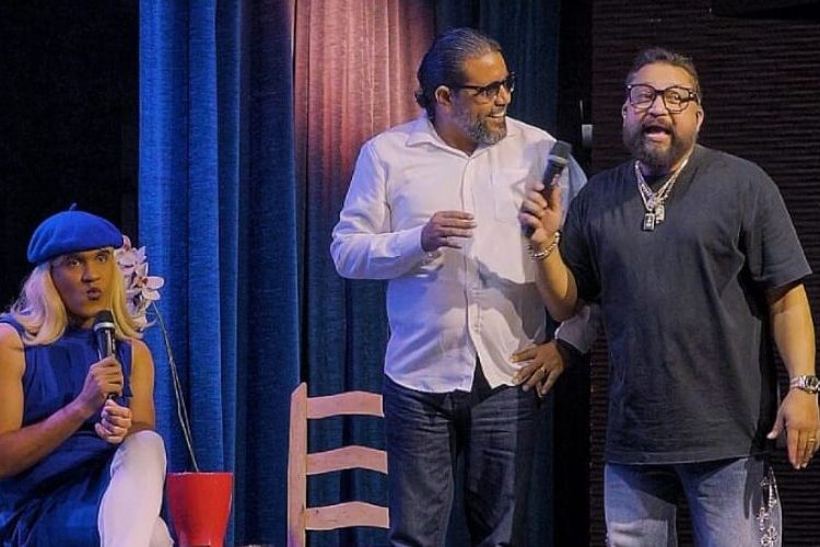 Josell Hernández estrena el Confe-Show ante más de 500 personas en Escenario 360