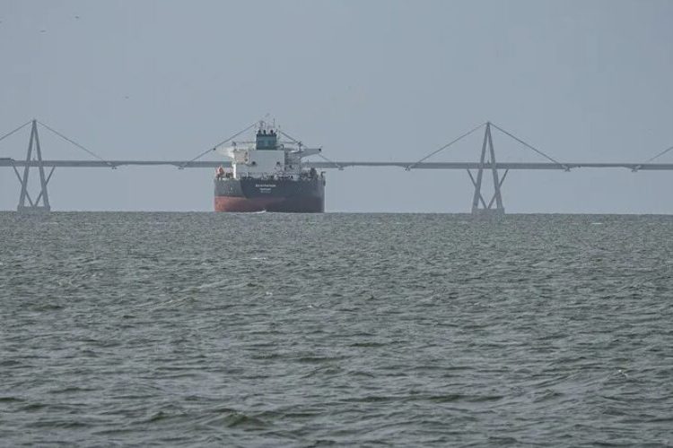 EE.UU. intercepta un tercer petrolero cerca de Venezuela, según medios