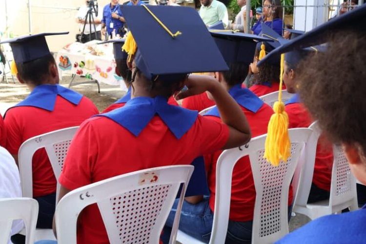 Desarrollo de la Comunidad capacita adolescentes en conflicto con la ley