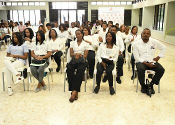 Centro de Integración Familiar gradúa a más de 3,700 personas en 2025