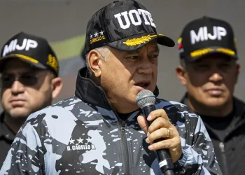 Venezuela advierte a Trinidad y Tobago que responderá si presta su territorio para un ataque en su contra