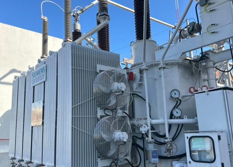 Edesur pone en servicio nuevo transformador de potencia en subestación Paraíso del DN4