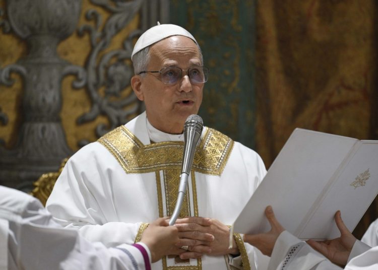 El papa no ve realista buscar un plan de paz para Ucrania sin Europa tras crítica de Trump