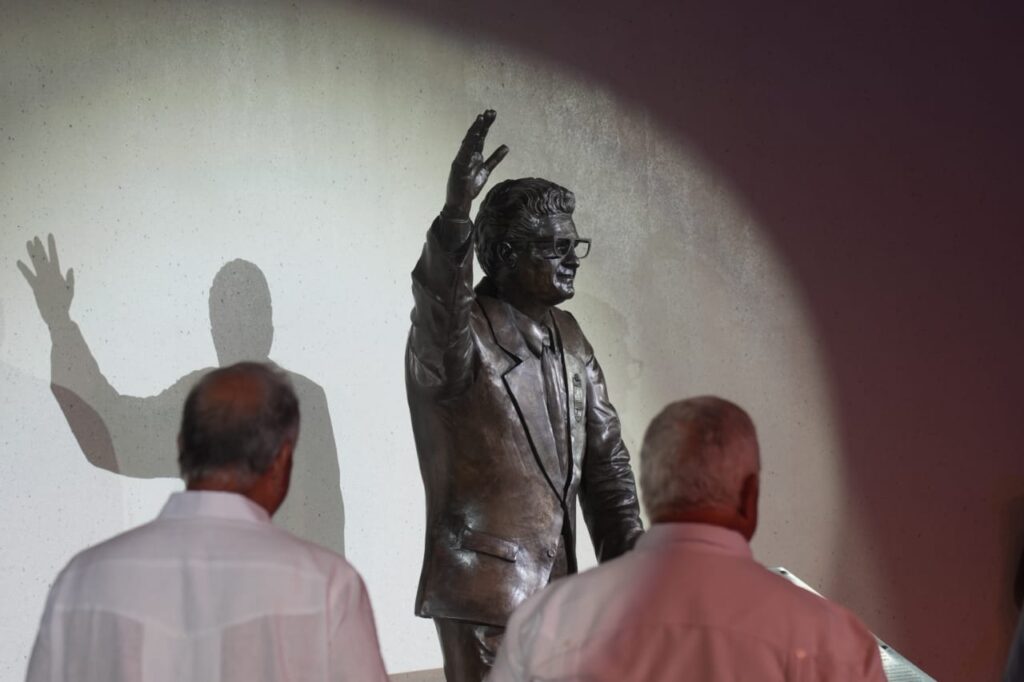 Fundación Juan Ulises García Saleta entrega Plaza Olímpica que inmortaliza el legado del olimpismo dominicano - Noticias de hoy en República Dominicana | De Último Minuto