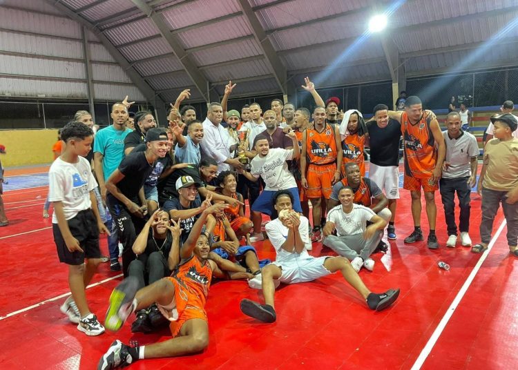 Ocho equipos protagonizan Copa Navideña LIDETA en Tamayo