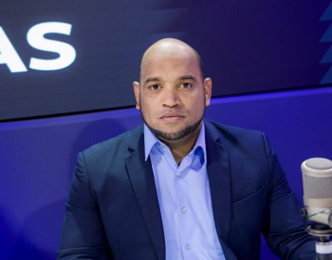 Jonatan Familia llama a dar una lección a los políticos y castigar candidatos “chatarra” en las urnas