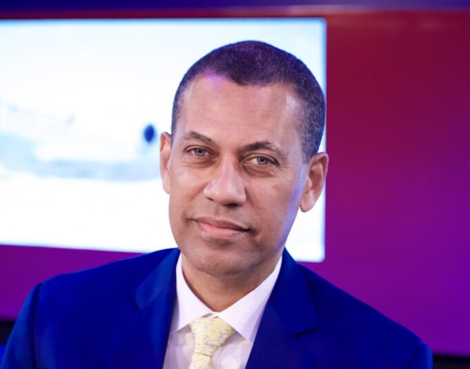 Guido Gómez Mazara dice no aceptaría disculpas de Casimira por alegada difamación en su contra