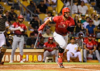 Escogido se afianza en el tercer puesto con victoria sobre las Águilas en Santiago