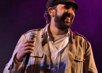 Juan Luis Guerra sorprende a fans al confirmar concierto en Santiago de los Caballeros