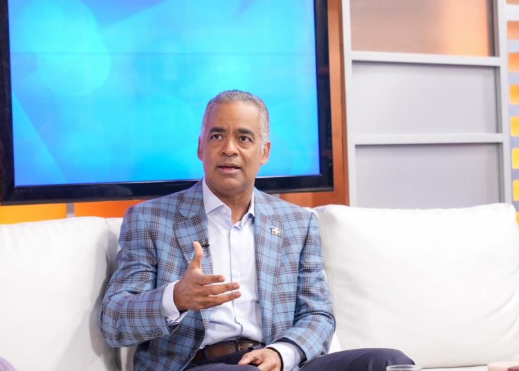 Ministro Joel Santos asegura país registra avances significativos en energía durante 2025