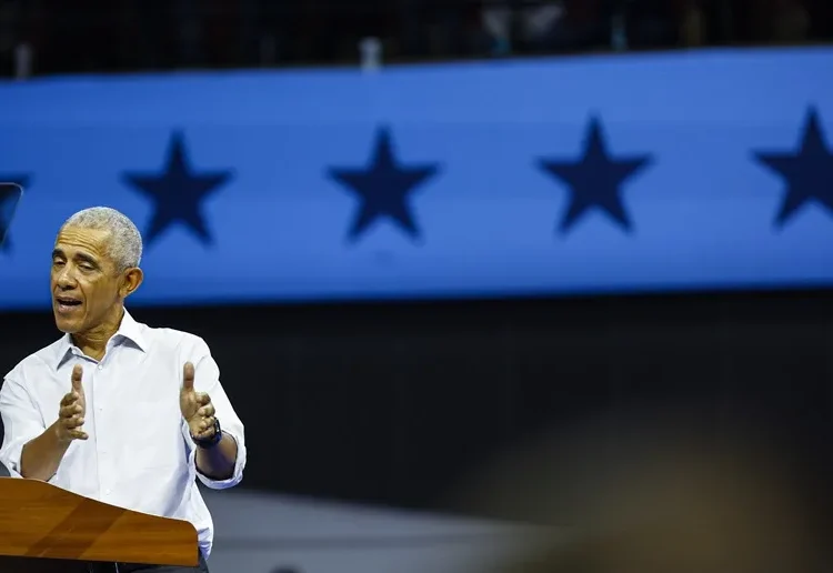 Barack Obama incluye a Rosalía en la lista de sus canciones favoritas de 2025