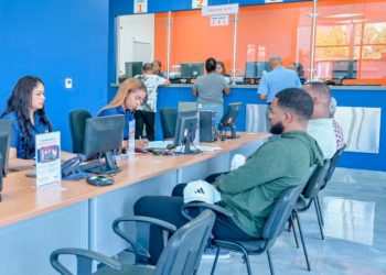 Salario promedio en las EDE subió a RD$65,175.49 y las pérdidas a 38.4%