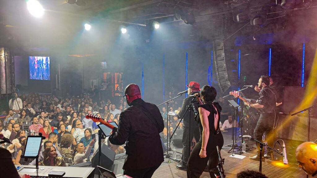 Pavel Núñez y su BipolarBand brindaron una noche inolvidable en Hard Rock Café - Noticias de hoy en República Dominicana | De Último Minuto