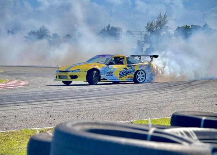 Rafael Adames conquista su cuarto título nacional y es doble bicampeón del drift dominicano