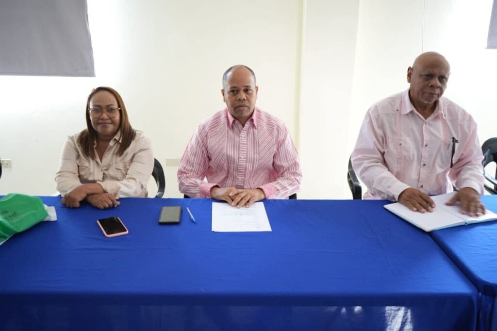 Regional 03 de Educación realiza encuentro de evaluación de fin de año con su equipo técnico - Noticias de hoy en República Dominicana | De Último Minuto