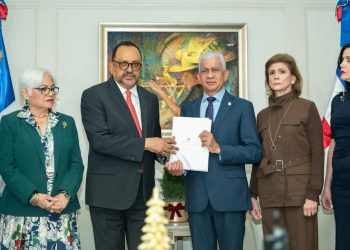 Senado promete agilizar estudio del proyecto que transformará la Policía Nacional