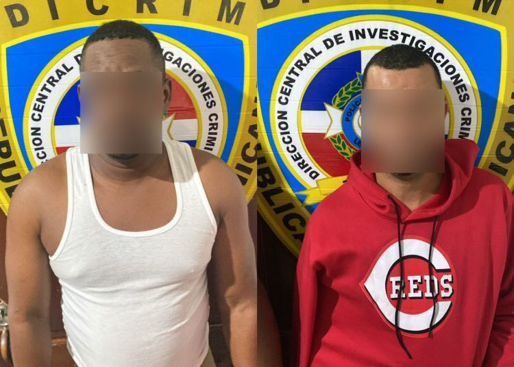 Apresan en flagrante delito a dos hombres que comercializaban ave exótica con denuncia de robo