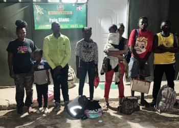 Con apoyo de drones detienen a migrantes haitianos en operativo en Palo Blanco, Dajabón