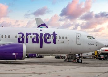 Arajet permite que niños y jóvenes vuelen gratis