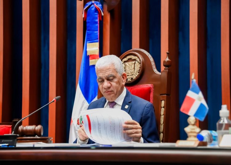 Senado envía a Comisión Especial el Anteproyecto de Ley para la Reforma Policial